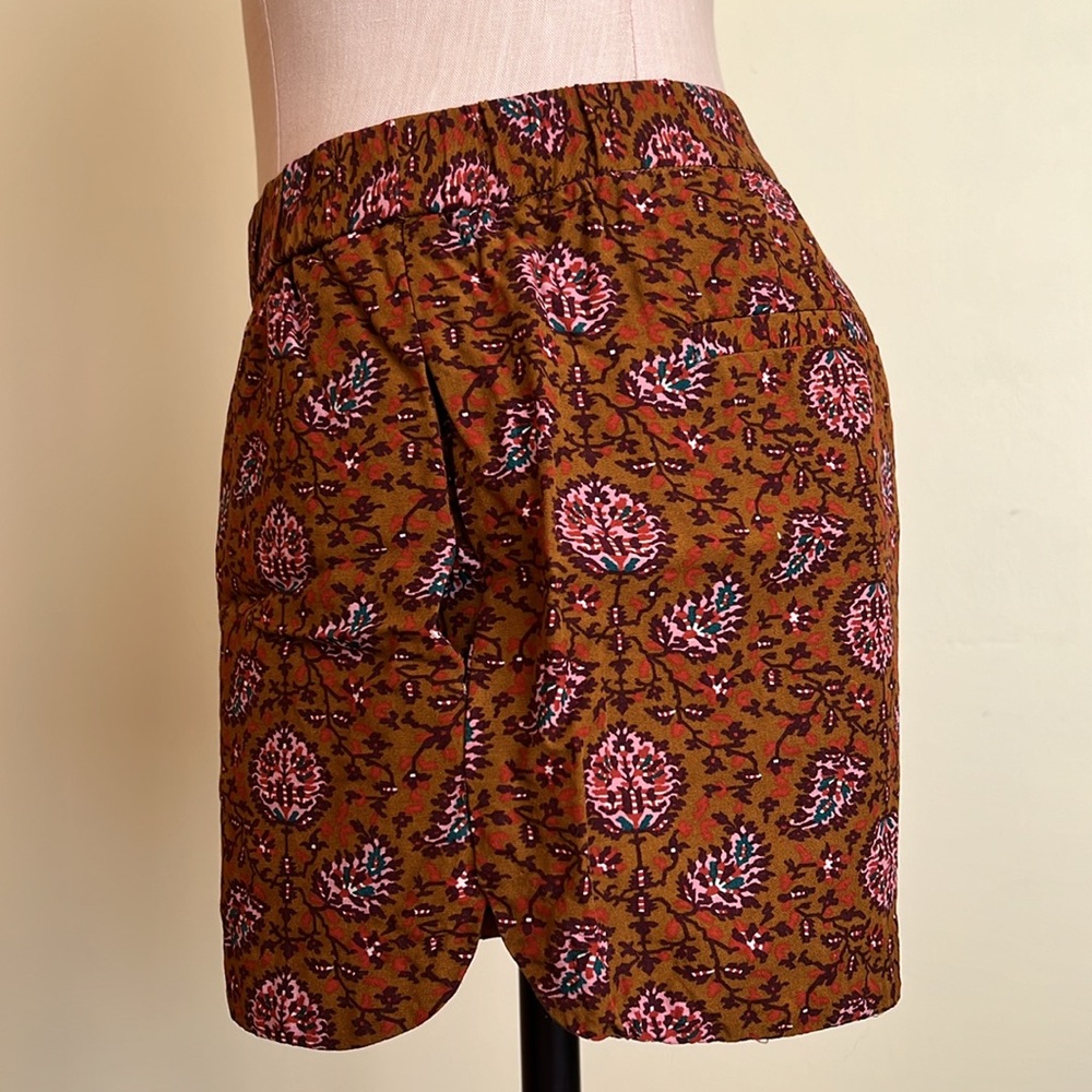 Madewell Drapey Pull-On Shorts in Warm Paisley Size Small